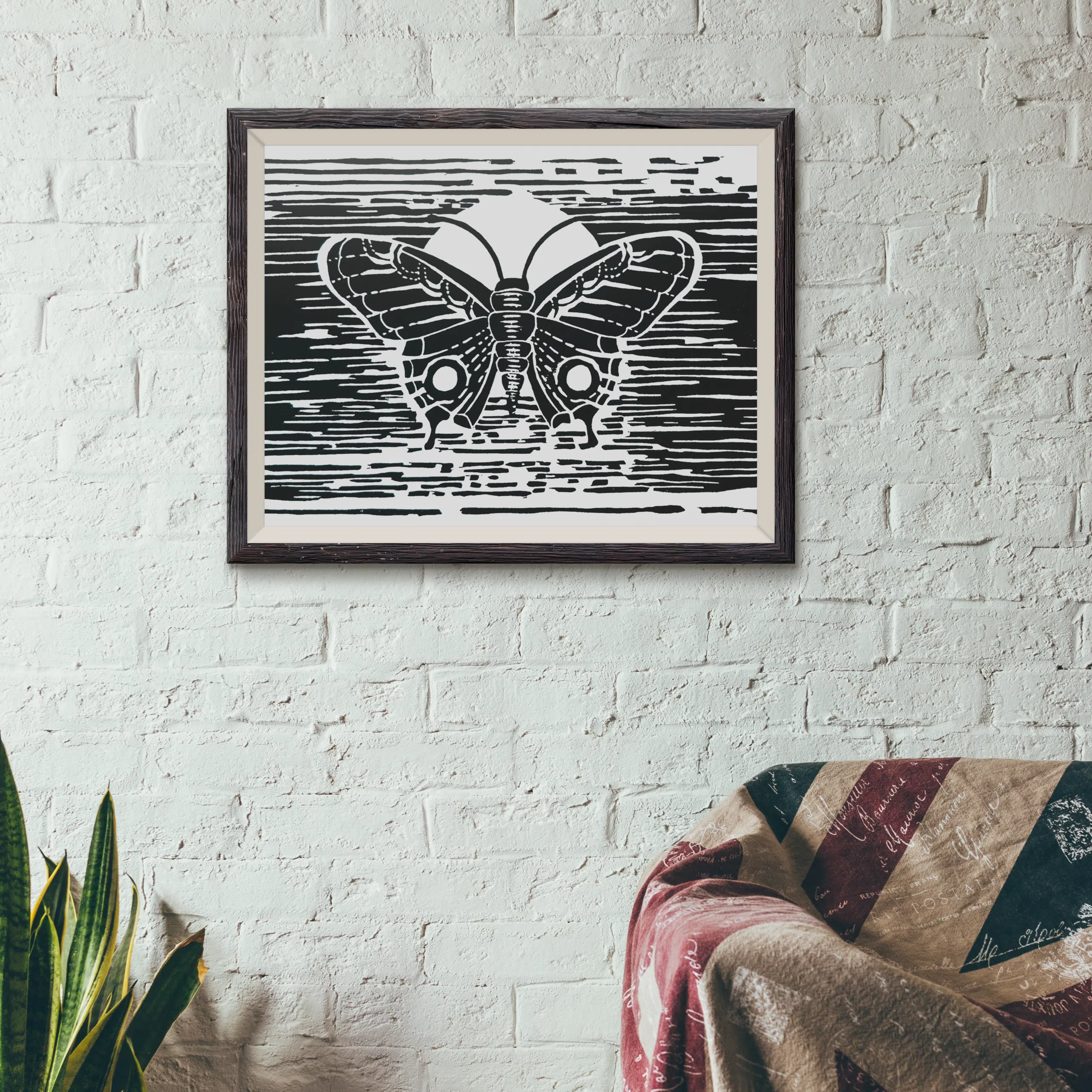 Directrice Artistique et UX/UI designer à Paris - Portfolio - Linogravure : Chrysalide